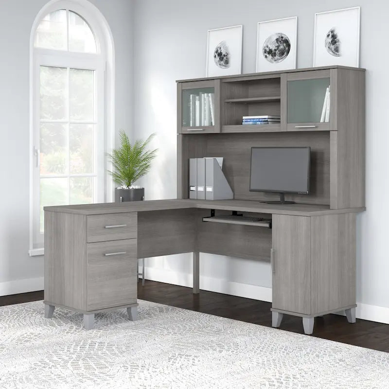 Bureau d'angle avec étagère de rangement