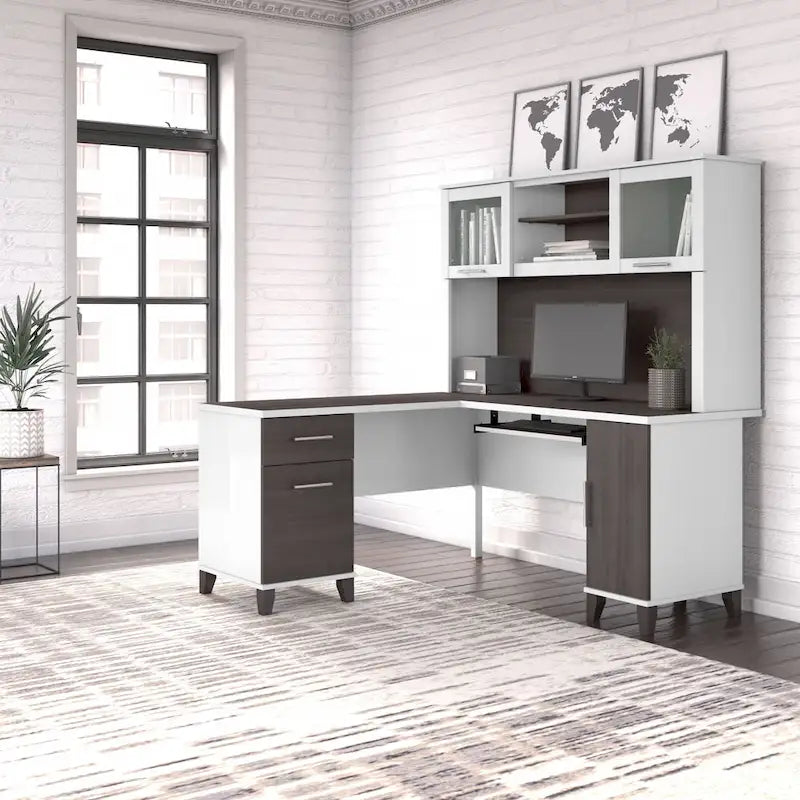 Bureau d'angle avec étagère de rangement