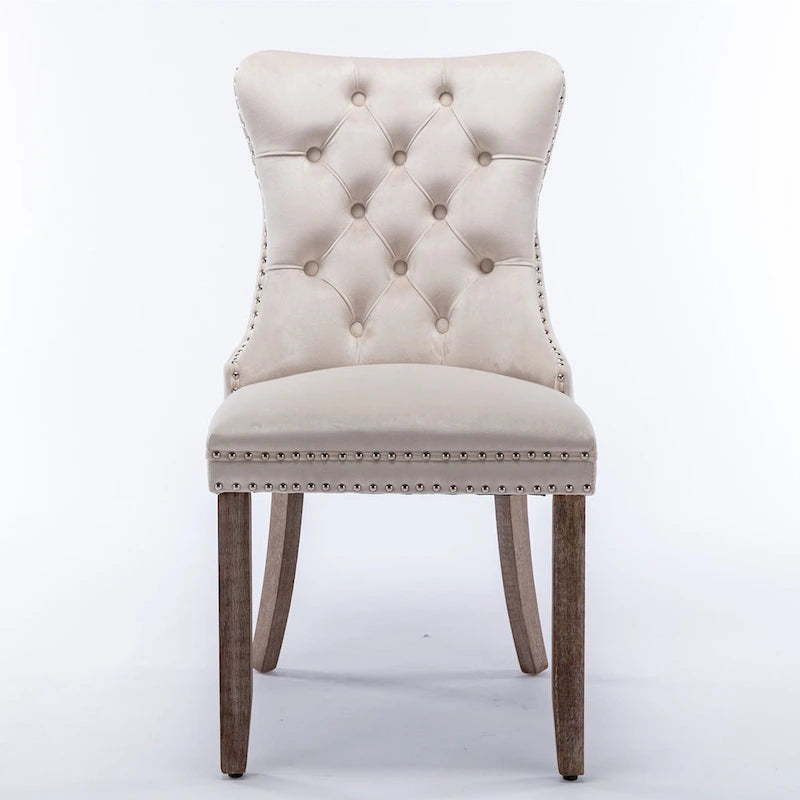 Chaise de salle à manger contemporaine haut de gamme en velours capitonné avec pieds en bois et clous décoratifs, lot de 2 pièces.