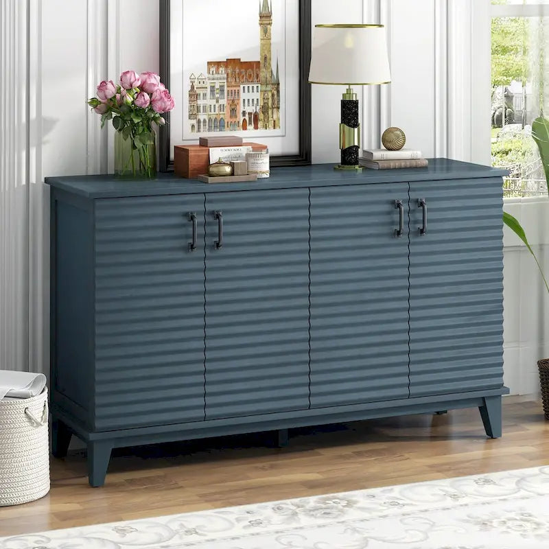 Grand buffet de rangement avec étagères réglables et poignées en métal