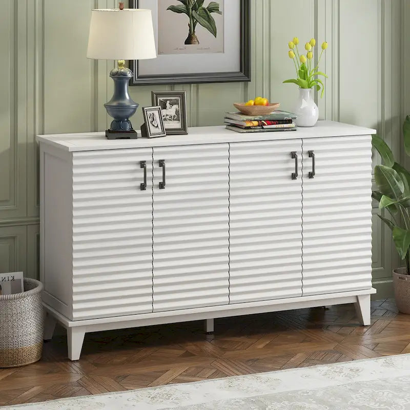 Grand buffet de rangement avec étagères réglables et poignées en métal