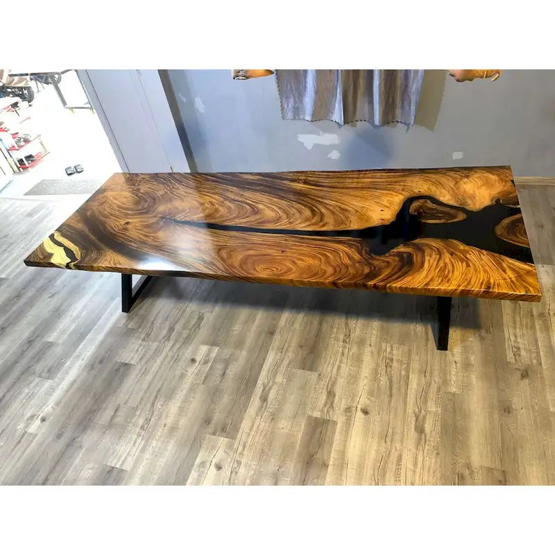 118 Grande table à manger Live Edge