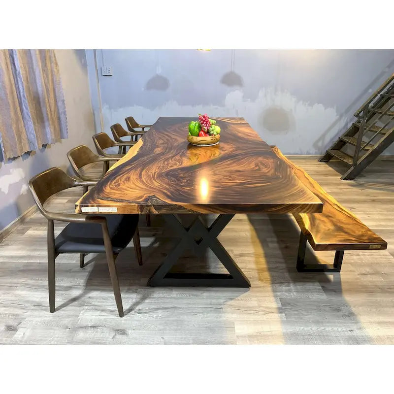 118 Grande table à manger Live Edge