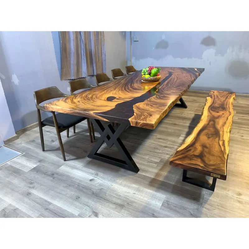 118 Grande table à manger Live Edge