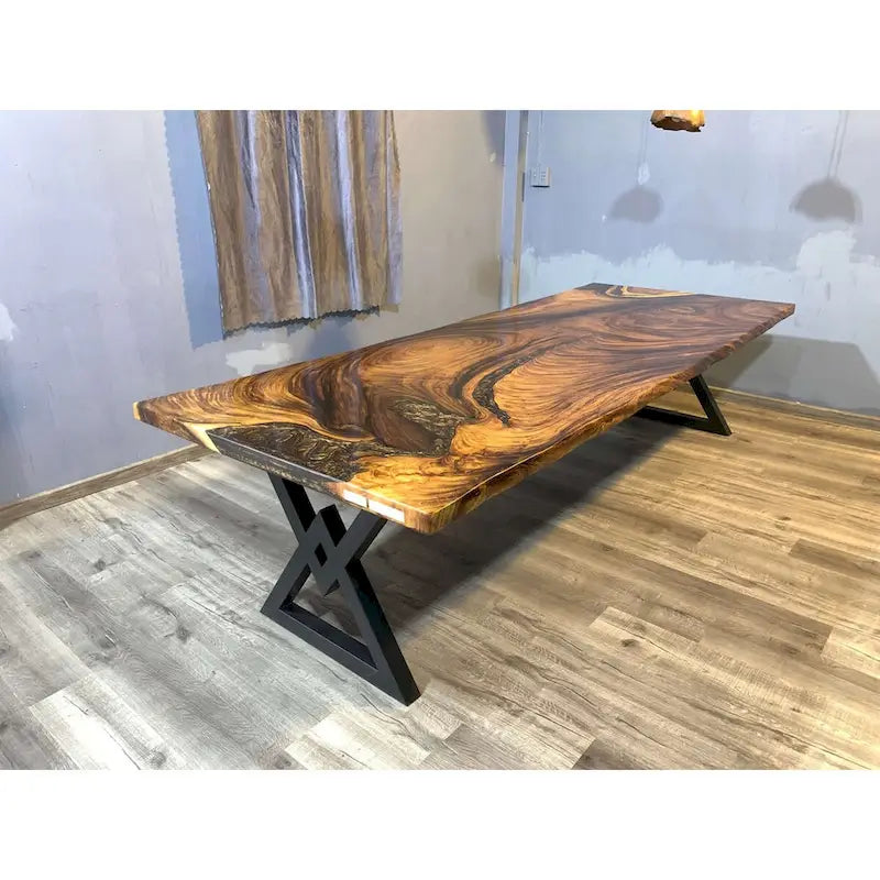 118 Grande table à manger Live Edge